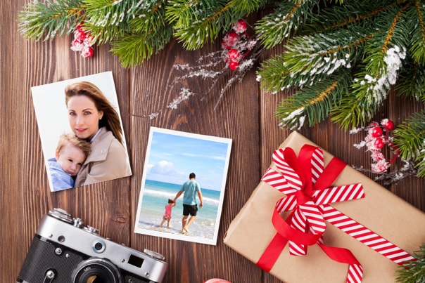 Balení vánočních dárků s fotografií